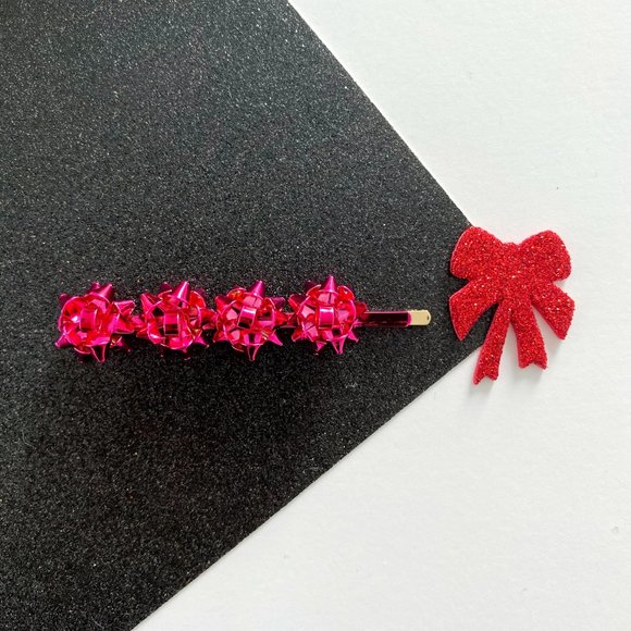 Christmas Gift Bow Hair Pins - Set of 4 - Picture 5 of 6